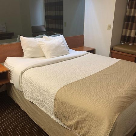 Microtel Inn & Suites By Wyndham Rice Lake Esterno foto