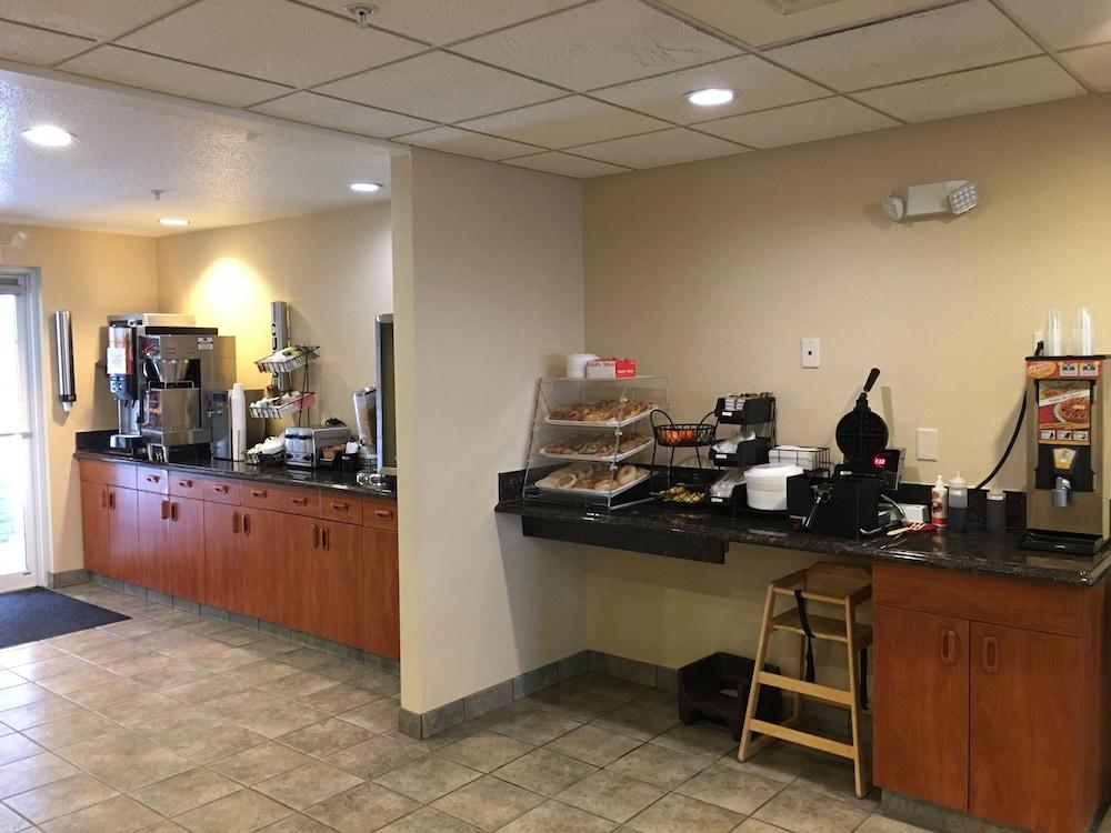 Microtel Inn & Suites By Wyndham Rice Lake Esterno foto