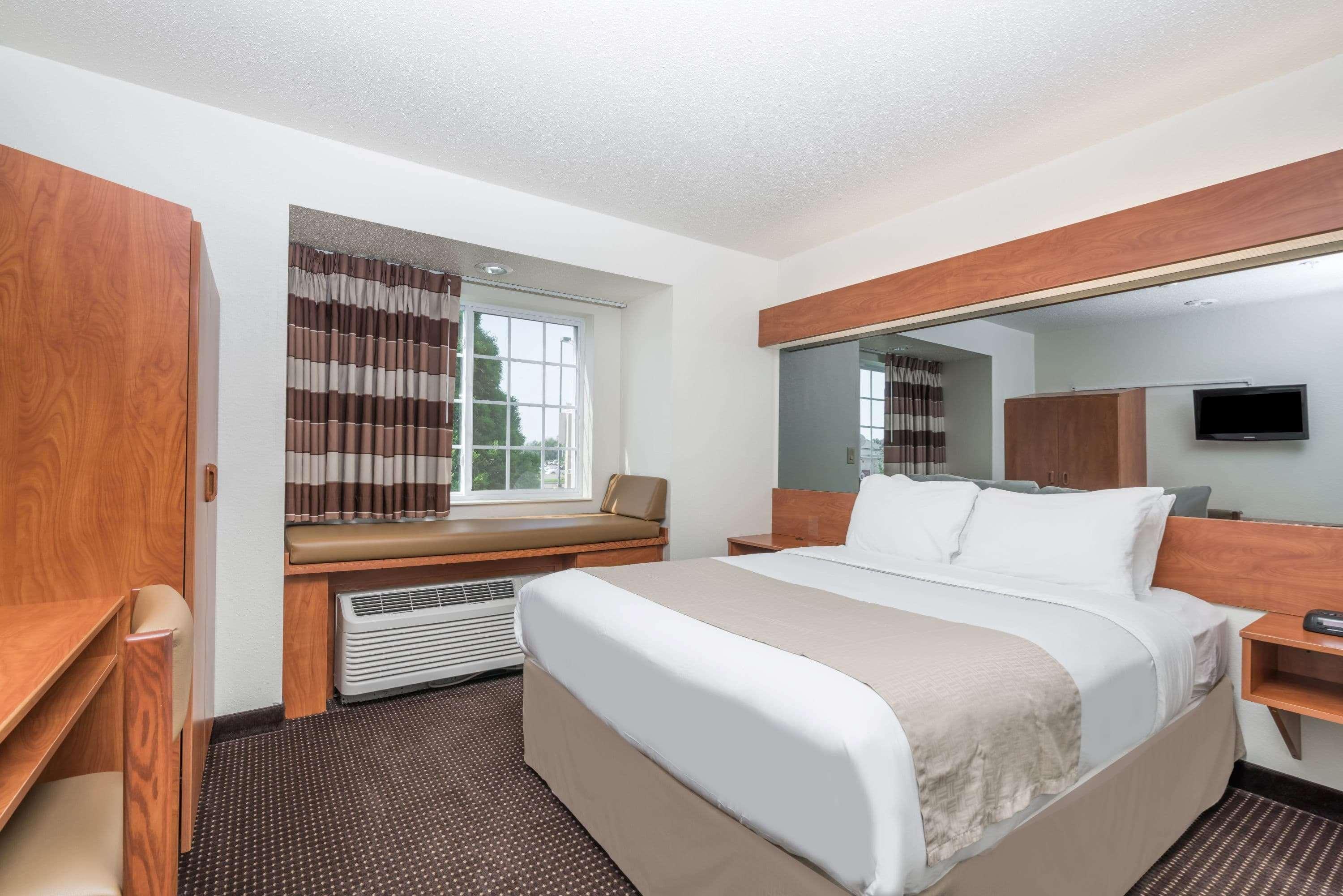Microtel Inn & Suites By Wyndham Rice Lake Esterno foto