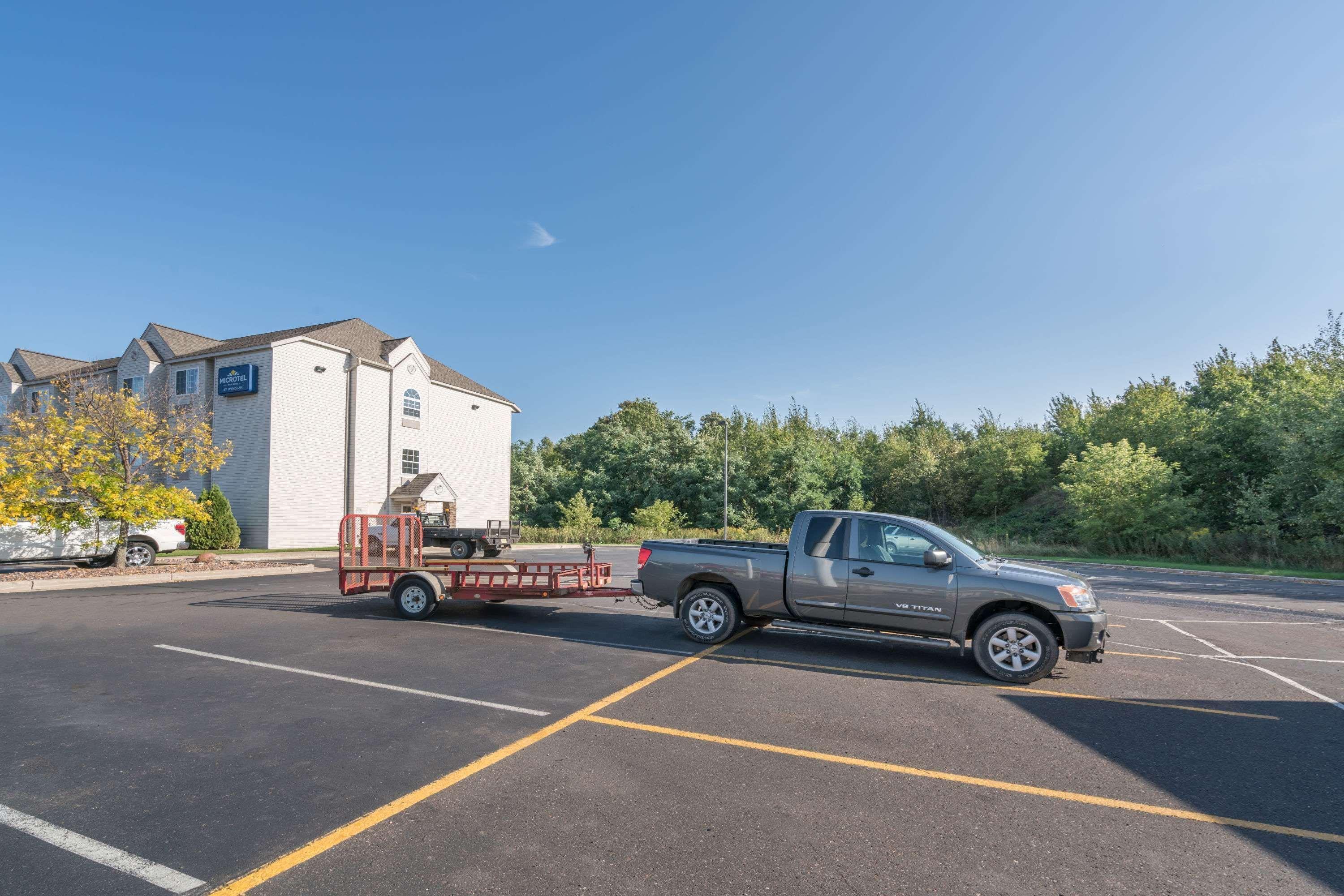 Microtel Inn & Suites By Wyndham Rice Lake Esterno foto