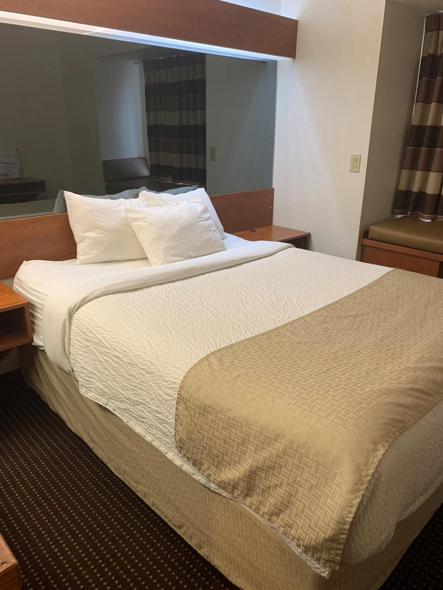 Microtel Inn & Suites By Wyndham Rice Lake Esterno foto