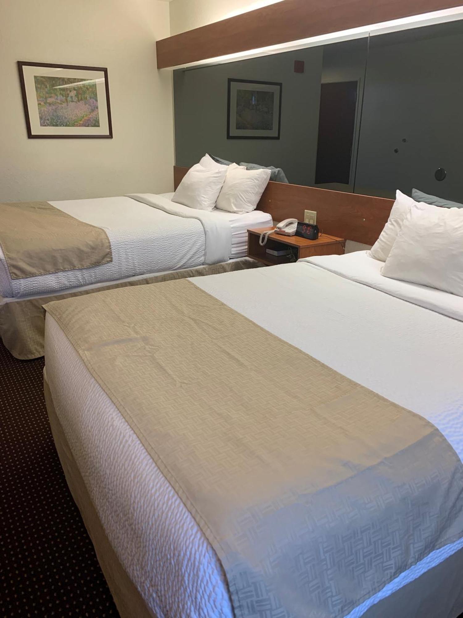 Microtel Inn & Suites By Wyndham Rice Lake Esterno foto